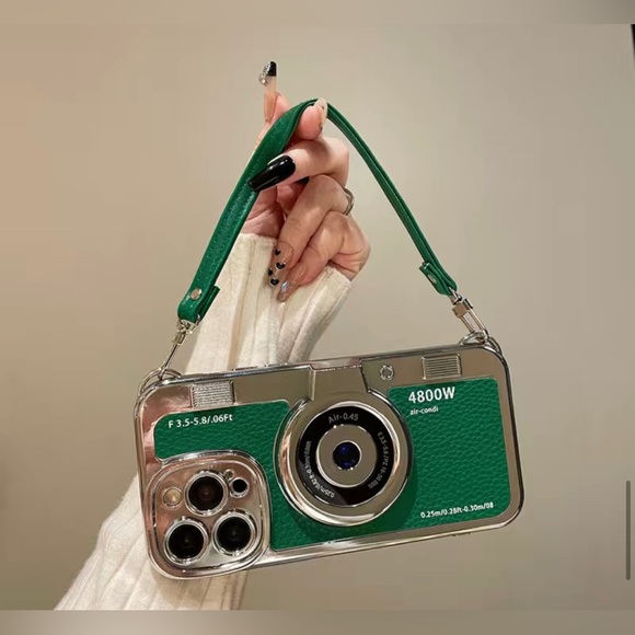 iPhone, Trendy Vintage Camera case w/ Strap-One - Picture 3 of 11